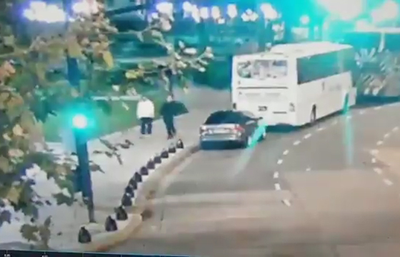 بالفيديو: مقتل نائب أرجنتيني بعد إصابته بالرصاص صورة رقم 2 بالفيديو: مقتل نائب أرجنتيني بعد إصابته بالرصاص صورة رقم 2