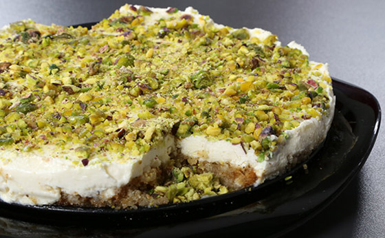 طريقة تحضير عيش السرايا الشهي والمميز لحلويات رمضان شرقية صورة رقم 9