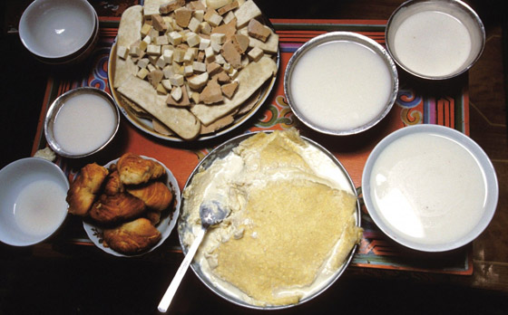 بالصور: إليكم 10 من أغرب أنواع الطعام والأطباق المقززة حول العالم صورة رقم 6 بالصور: إليكم 10 من أغرب أنواع الطعام والأطباق المقززة حول العالم صورة رقم 6