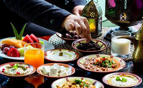 ما هي الأطعمة التي تمنع الجوع والعطش في شهر رمضان؟ صورة رقم 2
