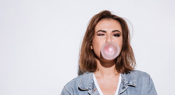 10 فوائد صحية غير متوقعة لتناول العلكة صورة رقم 4
