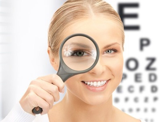 بالفيديو.. عادات يومية سيئة تدمر العين وتهدد صحتها صورة رقم 4