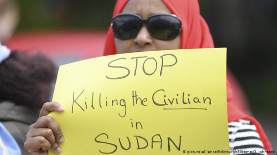 السودان: محطات توثق الصراع على السلطة بين المحتجين والجيش صورة رقم 8 السودان: محطات توثق الصراع على السلطة بين المحتجين والجيش صورة رقم 8