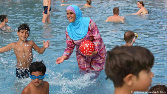 هل البوركيني رمزا سياسيا أم مزيدا من الحرية للمسلمة؟! صورة رقم 8