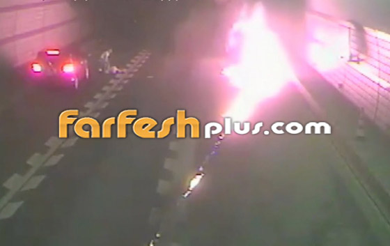زوجان صينيان يهربان بأعجوبة بعد اشتعال حافلتهم وانفجارها فجأة! صورة رقم 1 زوجان صينيان يهربان بأعجوبة بعد اشتعال حافلتهم وانفجارها فجأة! صورة رقم 1