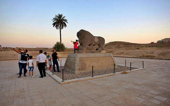 فرحة عارمة في العراق بعد تتويج مدينة بابل ايقونة التراث العالمي صورة رقم 25 فرحة عارمة في العراق بعد تتويج مدينة بابل ايقونة التراث العالمي صورة رقم 25
