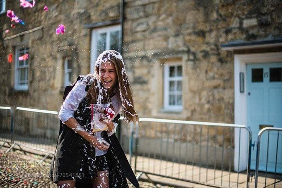 أغرب طقوس الاحتفال بالتخرج في مختلف دول العالم صورة رقم 1