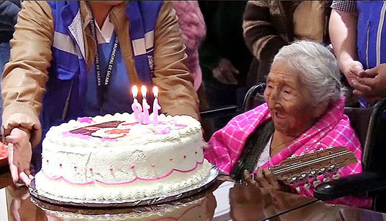 (ماما خوليا) تمتلك أول منزل في حياتها كهدية بعيد ميلادها الـ118 صورة رقم 3