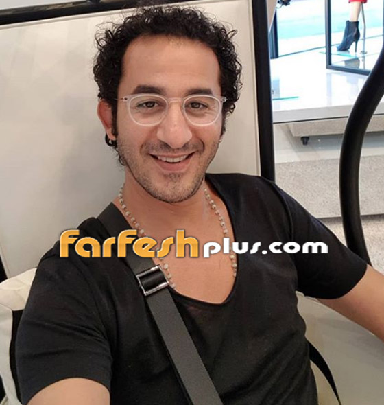 صورة قديمة نادرة.. أحمد حلمي يسخر وينتقد ثيابه في مراهقته صورة رقم 16 صورة قديمة نادرة.. أحمد حلمي يسخر وينتقد ثيابه في مراهقته صورة رقم 16