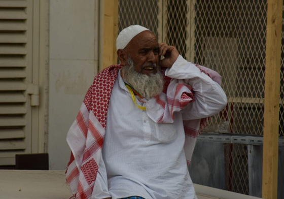 بالصور: الحجاج بكل لغات العالم: 