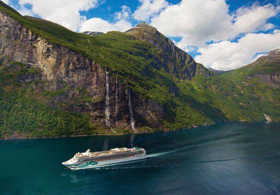 بالصور: 10 أماكن لقضاء شهر عسل لا يُنسى صورة رقم 7