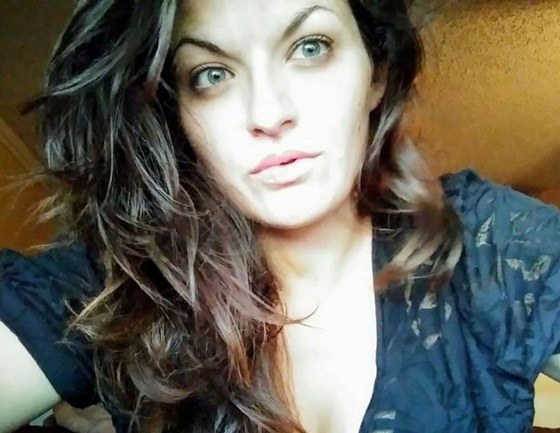 شرطي أمريكي يقتل امرأة بالخطأ بدلا من كلبها! فيديو صورة رقم 5 شرطي أمريكي يقتل امرأة بالخطأ بدلا من كلبها! فيديو صورة رقم 5