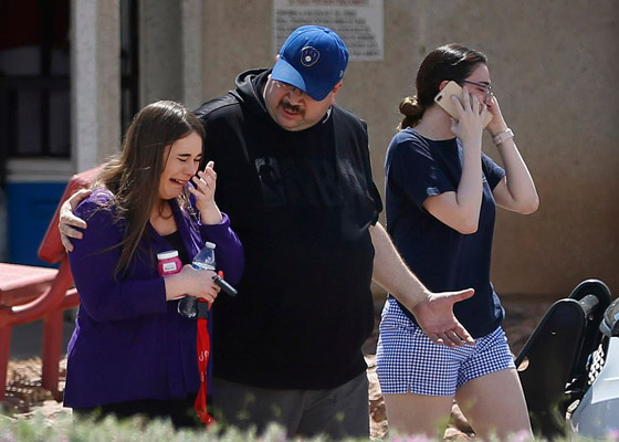 20 قتيلا و26 جريحا في حادث إطلاق نار عشوائي في تكساس الأمريكية صورة رقم 19 20 قتيلا و26 جريحا في حادث إطلاق نار عشوائي في تكساس الأمريكية صورة رقم 19