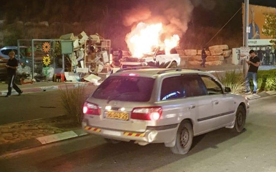 19 قتيلا و32 جريحا في انفجار في القاهرة بسبب حادث تصادم سيارات صورة رقم 7 19 قتيلا و32 جريحا في انفجار في القاهرة بسبب حادث تصادم سيارات صورة رقم 7