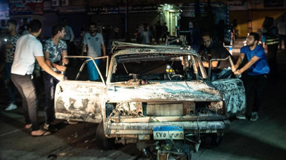 19 قتيلا و32 جريحا في انفجار في القاهرة بسبب حادث تصادم سيارات صورة رقم 4 19 قتيلا و32 جريحا في انفجار في القاهرة بسبب حادث تصادم سيارات صورة رقم 4