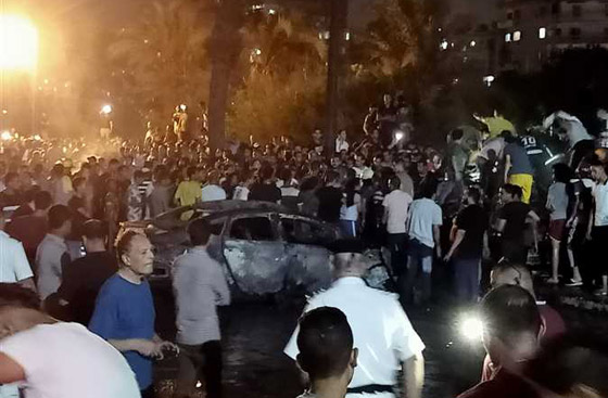 19 قتيلا و32 جريحا في انفجار في القاهرة بسبب حادث تصادم سيارات صورة رقم 24 19 قتيلا و32 جريحا في انفجار في القاهرة بسبب حادث تصادم سيارات صورة رقم 24