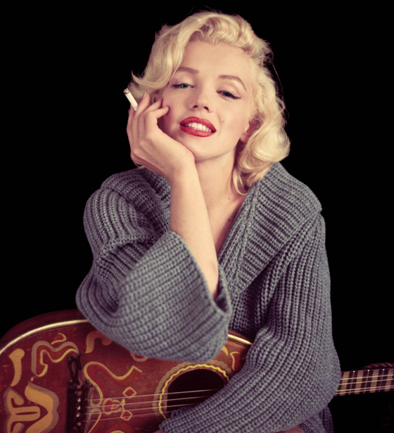 ذكرى ميلاد مارلين مونرو أسطورة الاغراء والجمال التي هزّت هوليوود ورحلت بغموض! صورة رقم 12