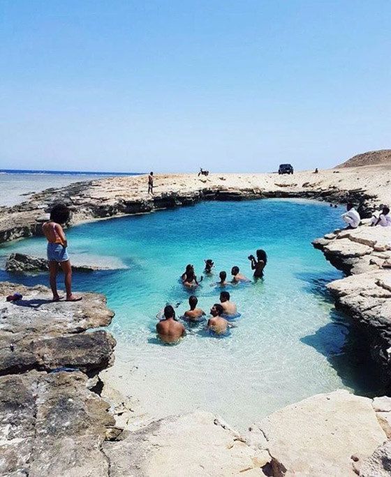 شاطئ النيزك في مصر.. جنة سرية تجذب محبي السفر من حول العالم صورة رقم 7