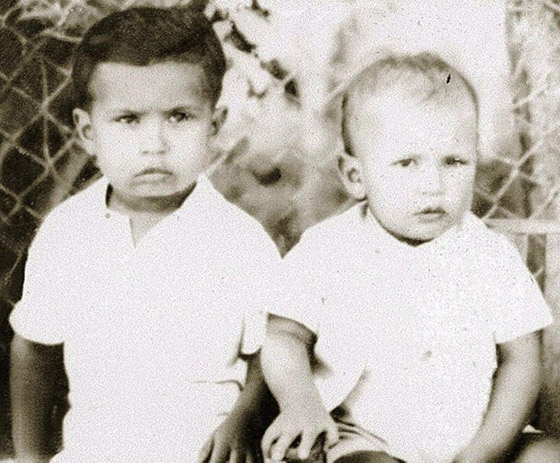 بالصور: إليكم أكثر قادة العالم شهرة عندما كانوا مجرد أطفال صغار صورة رقم 3 بالصور: إليكم أكثر قادة العالم شهرة عندما كانوا مجرد أطفال صغار صورة رقم 3