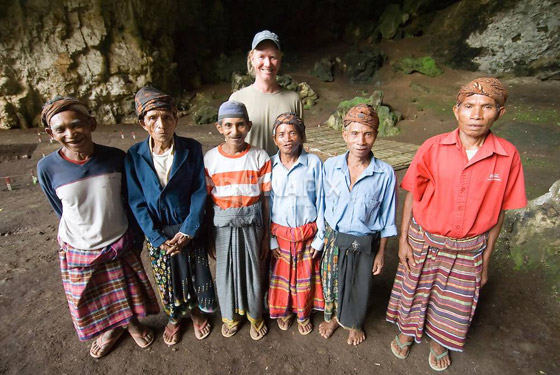 جزيرة سكنها بشر وحيوانات لا مثيل لهم في العالم! صورة رقم 2