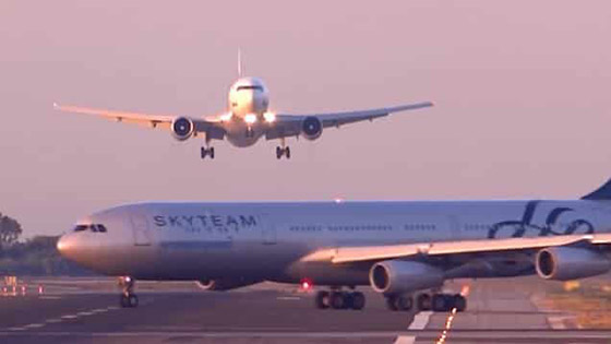 تعرفوا على أغرب الأسباب التي أجبرت الطائرات على الهبوط اضطراريا صورة رقم 4 تعرفوا على أغرب الأسباب التي أجبرت الطائرات على الهبوط اضطراريا صورة رقم 4