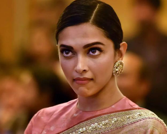 منهم من لجأ للانتحار.. تعرفوا على أشهر نجوم بوليوود ممن عانوا الاكتئاب! صورة رقم 1