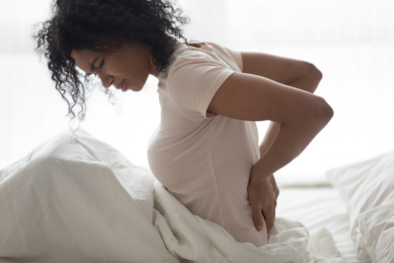 9 أشياء تسبب لك الألم في ظهرك صباحاً.. إليك الطريقة الصحيحة للتعامل معها صورة رقم 4