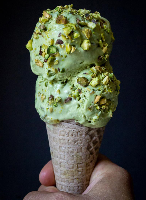 إذا كنت من مواليد أحد هذه الأبراج.. هذه نكهة الآيس كريم الأقرب لشخصيتك! صورة رقم 9