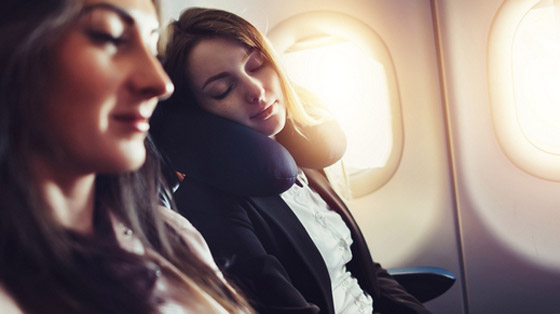 8 نصائح لنوم مريح على الطائرة صورة رقم 1
