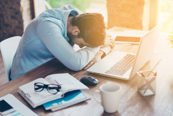 إليكم 7 علامات تدل على الشيخوخة المبكرة وطرق مكافحة كل منها! صورة رقم 5 إليكم 7 علامات تدل على الشيخوخة المبكرة وطرق مكافحة كل منها! صورة رقم 5
