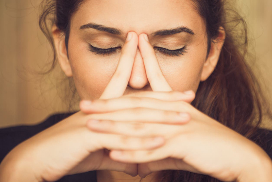 6 طرق طبيعية تساعدك على استعادة البصر سريعاً صورة رقم 2