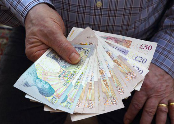 أغرب الأشياء المنسية في السيارات المستعملة بعد بيعها لمالكين جدد! صورة رقم 4