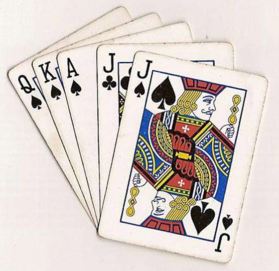 ما أصول لعبة الورق أو الكوتشينة؟ وإلام ترمز الملكات والملوك عليها؟ صورة رقم 9 ما أصول لعبة الورق أو الكوتشينة؟ وإلام ترمز الملكات والملوك عليها؟ صورة رقم 9