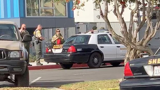 مقتل وإصابة طلاب في حادث إطلاق نار بمدرسة ثانوية في كاليفورنيا! صورة رقم 16 مقتل وإصابة طلاب في حادث إطلاق نار بمدرسة ثانوية في كاليفورنيا! صورة رقم 16