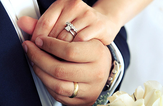 تعرفوا على تاريخ أبرز عادات وتقاليد مراسم الزفاف.. فكيف بدأت؟ صورة رقم 11