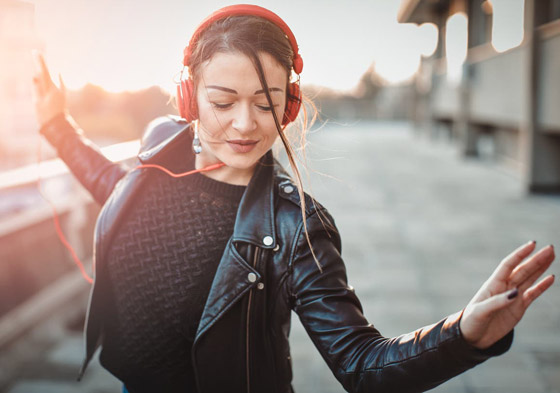 علماء يكشفون أسرار الألحان الأكثر جاذبية والأغاني الأكثر شهرة في العالم صورة رقم 1 علماء يكشفون أسرار الألحان الأكثر جاذبية والأغاني الأكثر شهرة في العالم صورة رقم 1