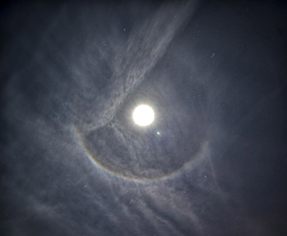 بالصور: ما سر ظاهرة (هالة القمر) النادرة والغامضة؟ صورة رقم 6