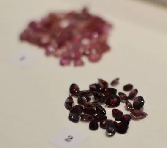 الأحجار الكريمة الثمينة.. أنواع متعددة وفوائد صحية مذهلة! صورة رقم 4 الأحجار الكريمة الثمينة.. أنواع متعددة وفوائد صحية مذهلة! صورة رقم 4