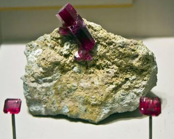 الأحجار الكريمة الثمينة.. أنواع متعددة وفوائد صحية مذهلة! صورة رقم 6 الأحجار الكريمة الثمينة.. أنواع متعددة وفوائد صحية مذهلة! صورة رقم 6