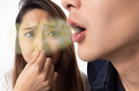 للشباب والبنات.. طرق للتخلص من رائحة الفم الكريهة، وما أسبابها؟ صورة رقم 2 للشباب والبنات.. طرق للتخلص من رائحة الفم الكريهة، وما أسبابها؟ صورة رقم 2