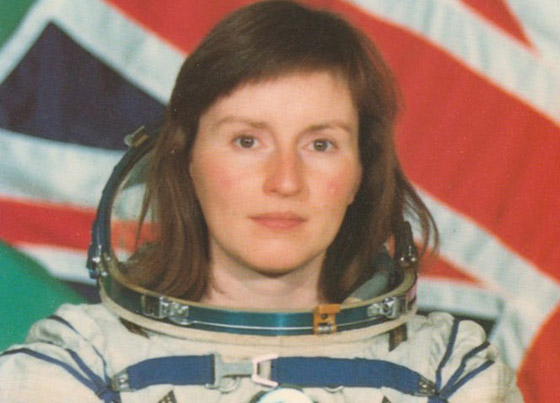 عالمة فضاء بريطانية: الكائنات الفضائية تعيش بيننا على سطح الأرض! صورة رقم 7