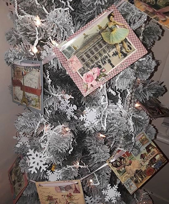 أشجار الفالنتاين.. توجه جديد هذا العام صورة رقم 8