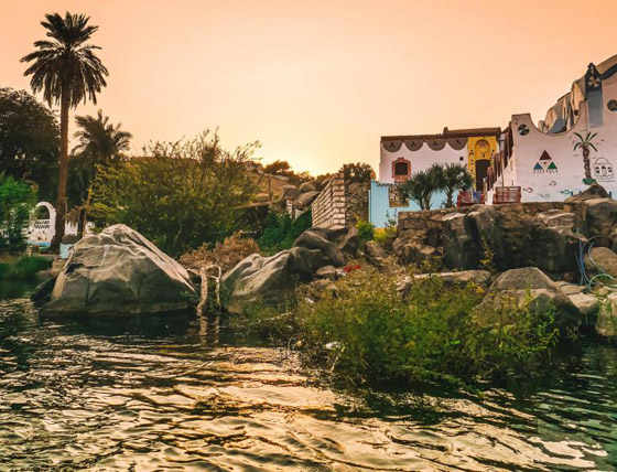 بيوت النوبة بقرية غرب سهيل بمصر.. منازل ملونة بكل ألوان قوس القزح صورة رقم 11