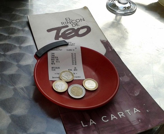 هز الرأس.. و5 تصرفات محرجة في بلاد أخرى صورة رقم 1