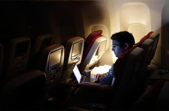 سر مرعب وراء تعتيم الأضواء عند إقلاع وهبوط الطائرات! صورة رقم 6