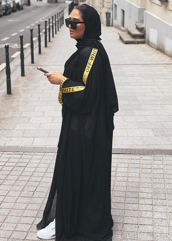 بالصور: أجمل العبايات السوداء موضة الموسم من الفاشينيستا المحجبات صورة رقم 1 بالصور: أجمل العبايات السوداء موضة الموسم من الفاشينيستا المحجبات صورة رقم 1