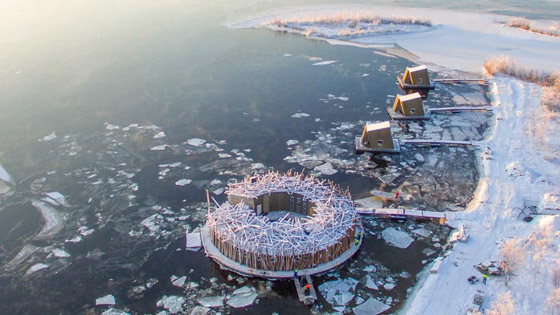 بالصور: افتتاح فندق عائم فاخر جديد يطفو على سطح المياه في السويد صورة رقم 11