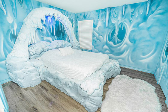 بالصور: افتتاح فندق مستوحى من فيلم 