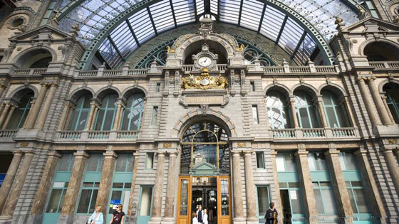 صور: أجمل 10 محطات للقطارات الرائعة في أوروبا.. تاريخية وحديثة! صورة رقم 1