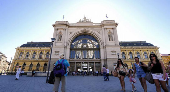 صور: أجمل 10 محطات للقطارات الرائعة في أوروبا.. تاريخية وحديثة! صورة رقم 8